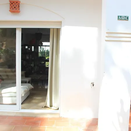 Adosado En Urbanizacion Con Piscina * Estepona