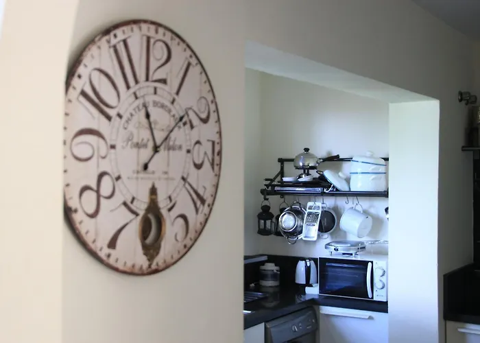 Дом отдыха Adosado En Urbanizacion Con Piscina Эстепона