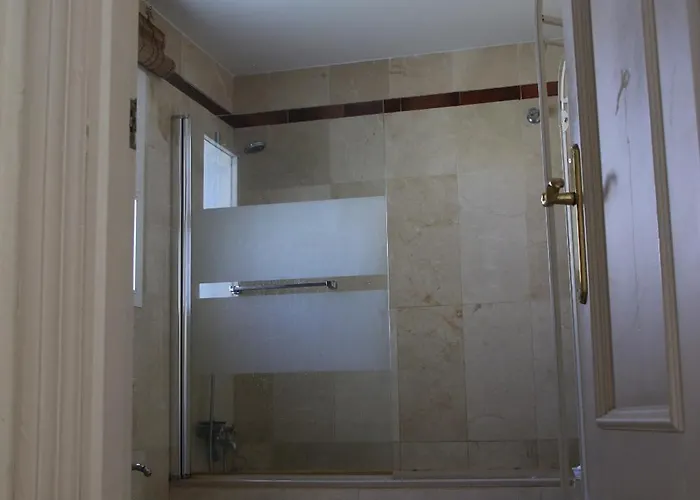 Adosado En Urbanizacion Con Piscina Дом отдыха Эстепона