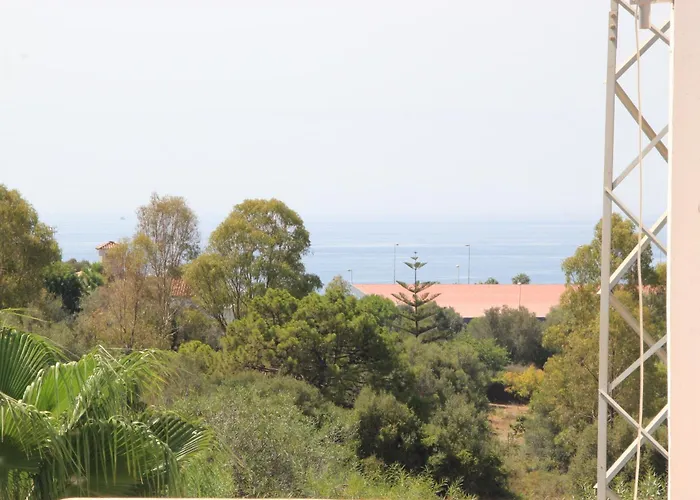 Дом отдыха Adosado En Urbanizacion Con Piscina *