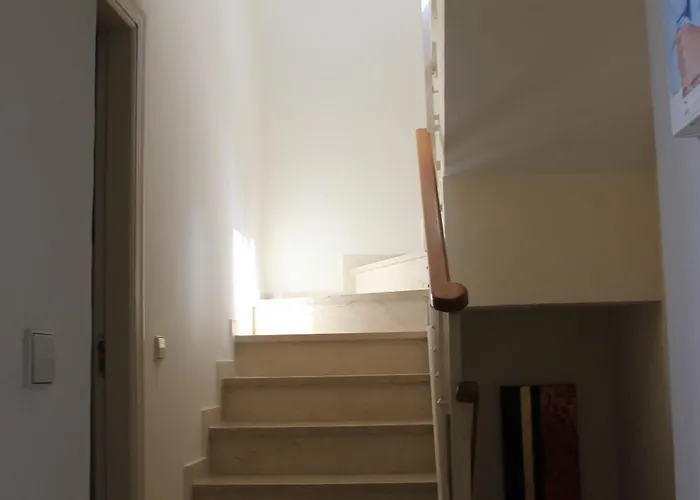 Adosado En Urbanizacion Con Piscina