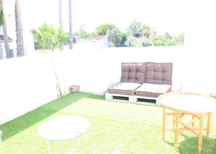 Adosado En Urbanizacion Con Piscina Дом отдыха