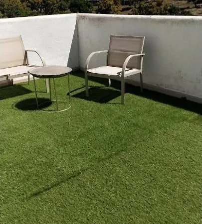 Adosado En Urbanizacion Con Piscina *